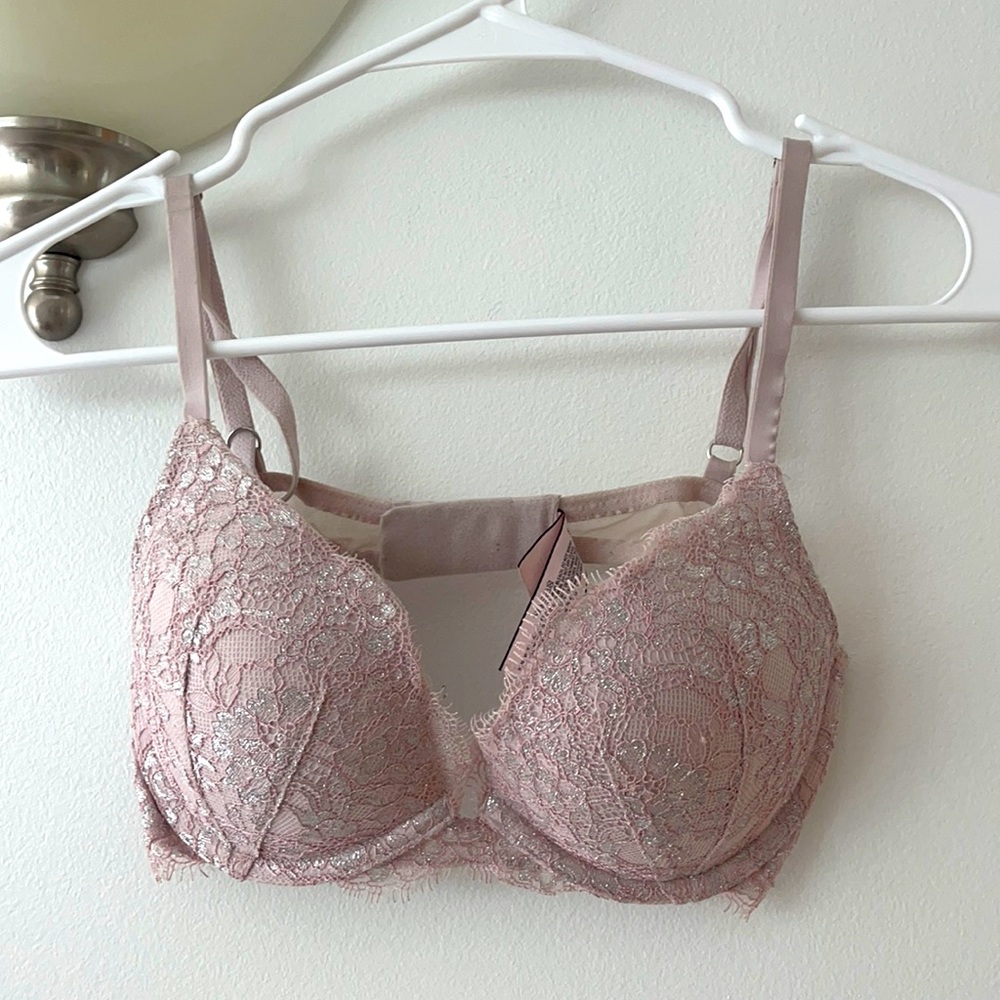 Victoria's Secret Push Ub bra 32 C lace